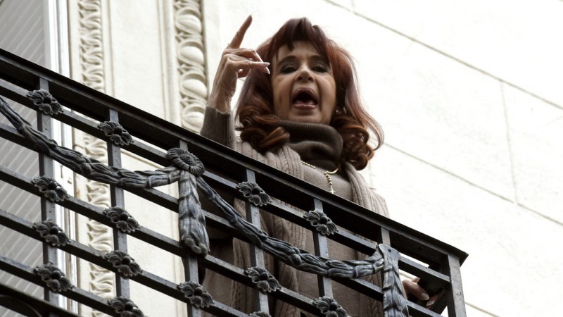 Cristina reapareció y volvió a cruzar a Milei: "Tenés a media Argentina que no llega a fin de mes"